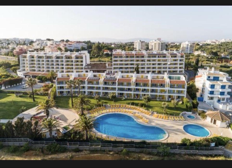 Arrenda-T1 no ApartHotel Jardim do Vau**** (Portimão/Algarve) na 3a semana de Agosto