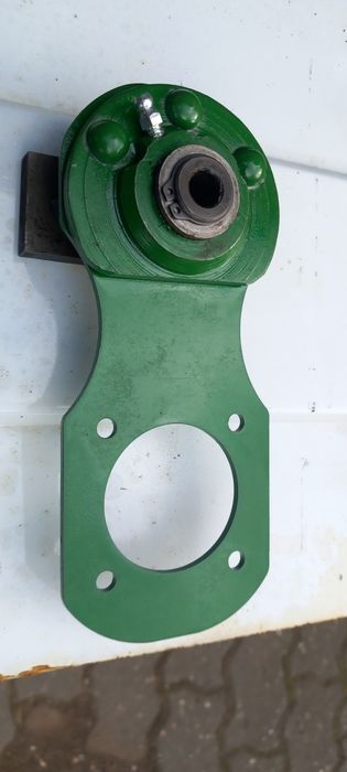 Volvo 830,Napęd kosy, stary typ.