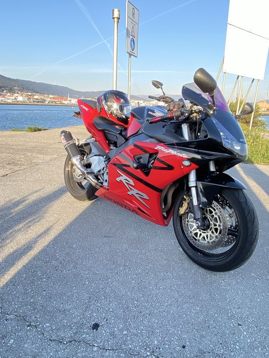 Honda CBR 900 (954)