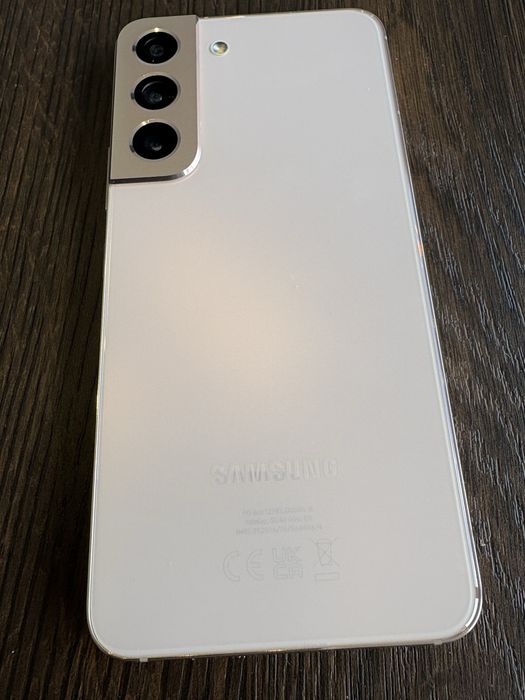 Samsung S22 stan bdb 256 GB. Polecam.