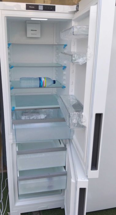 Frigorífico combinado Miele KFN 4375CD Branco