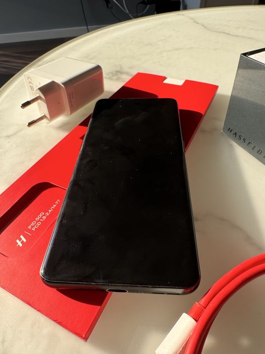 OnePlus 9 Pro - Stan idealny, pełny zestaw + szkła ochronne