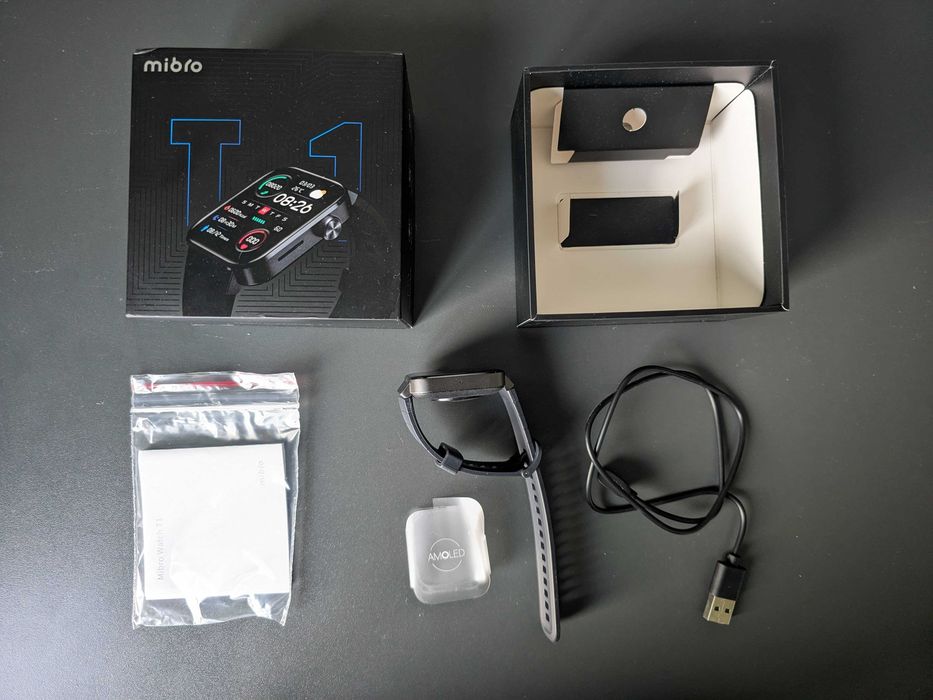 Смарт-годинники Xiaomi Mibro Watch T1