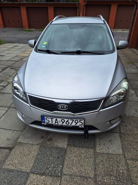 Samochód kia ceed 2011rok kombi