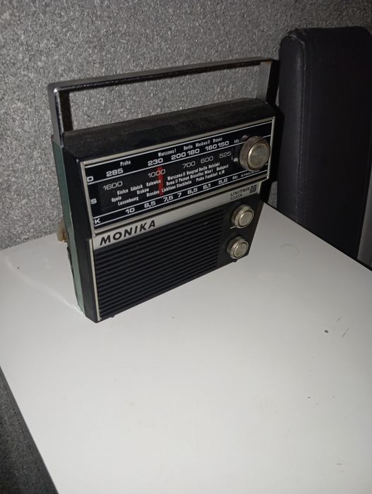 Radiomagnetofon Monika Unitra