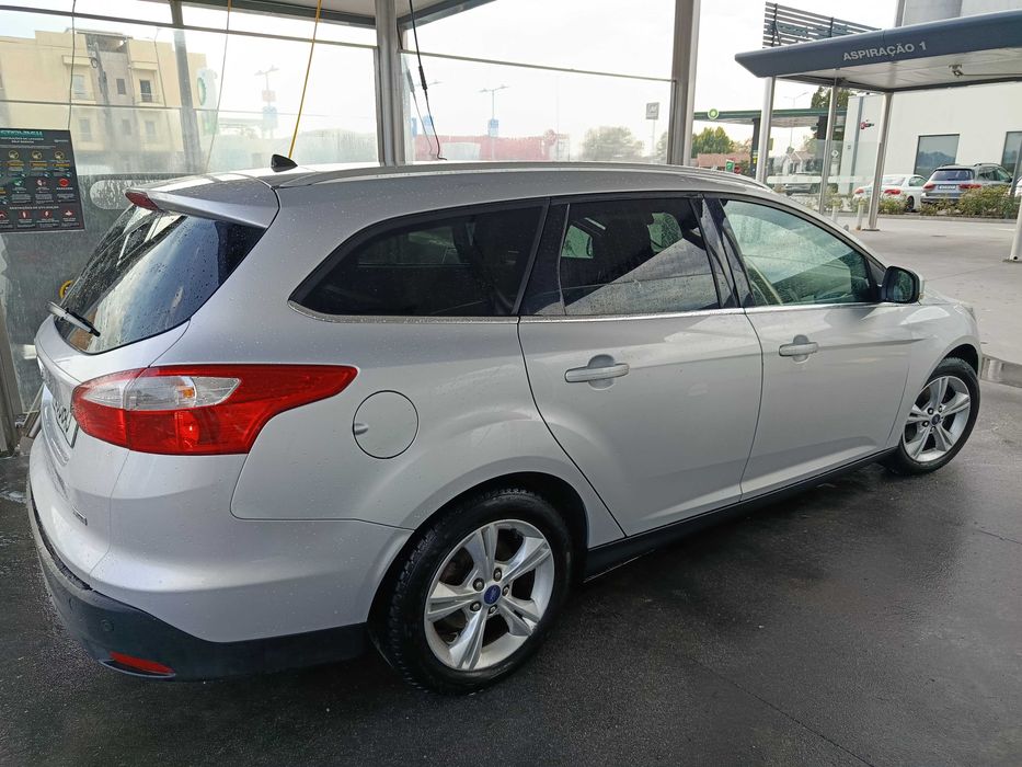 Ford Focus 1.0 Ecoboost Champions Edition