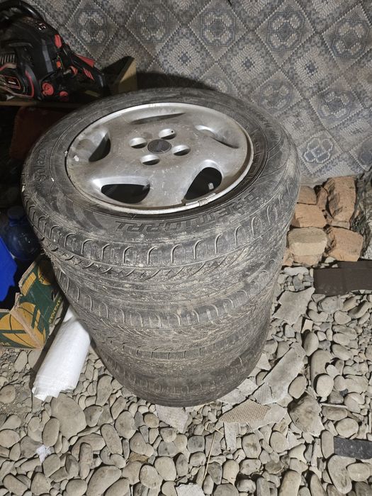 Шини r14в зборі на титанах