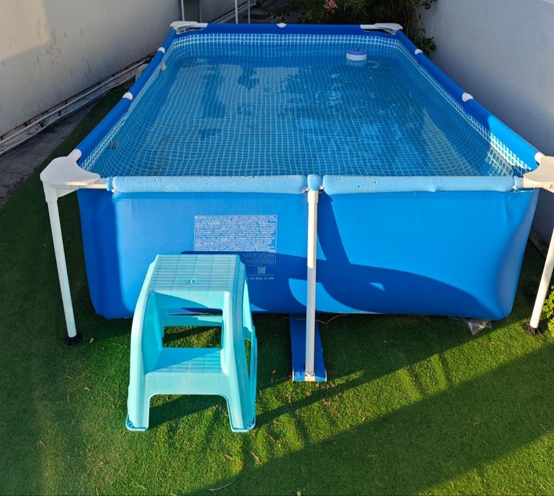 Piscina retangular de 3 metros com acessórios