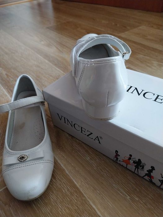 Buty komunijne dla dziewczynki