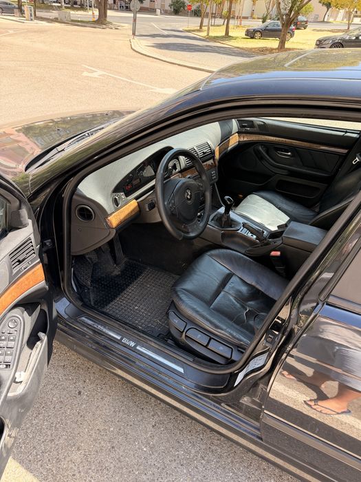 Bmw 525 tds preta foguete essa e fixe