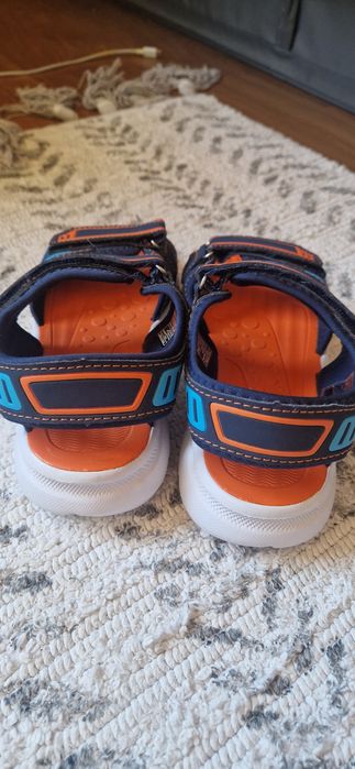 Sandałki KangaRoos r. 34 nowe