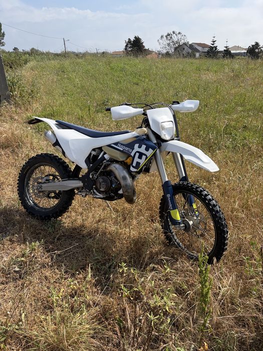 Husqvarna TE 150 carburador