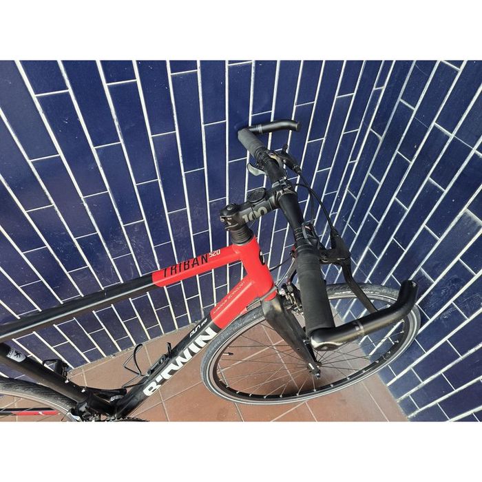 Bicicleta de estrada L guiador recto
