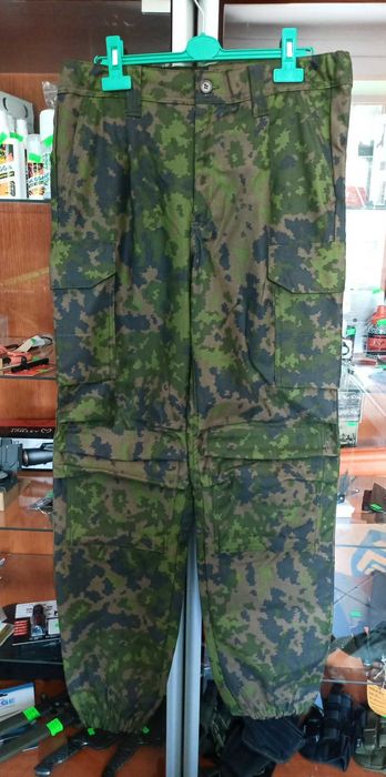 Spodnie Wojskowe Armia Finlandia M05 camo r. 848 (M~L) pas 88-94 jak nowe