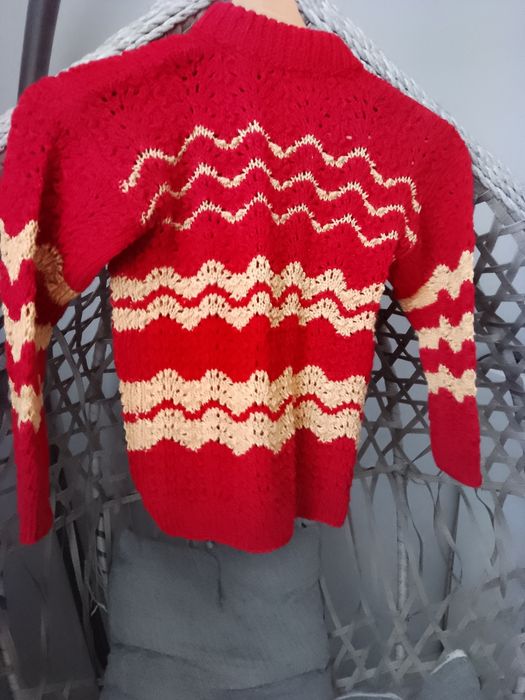 Sweter dla dziewczynki 122