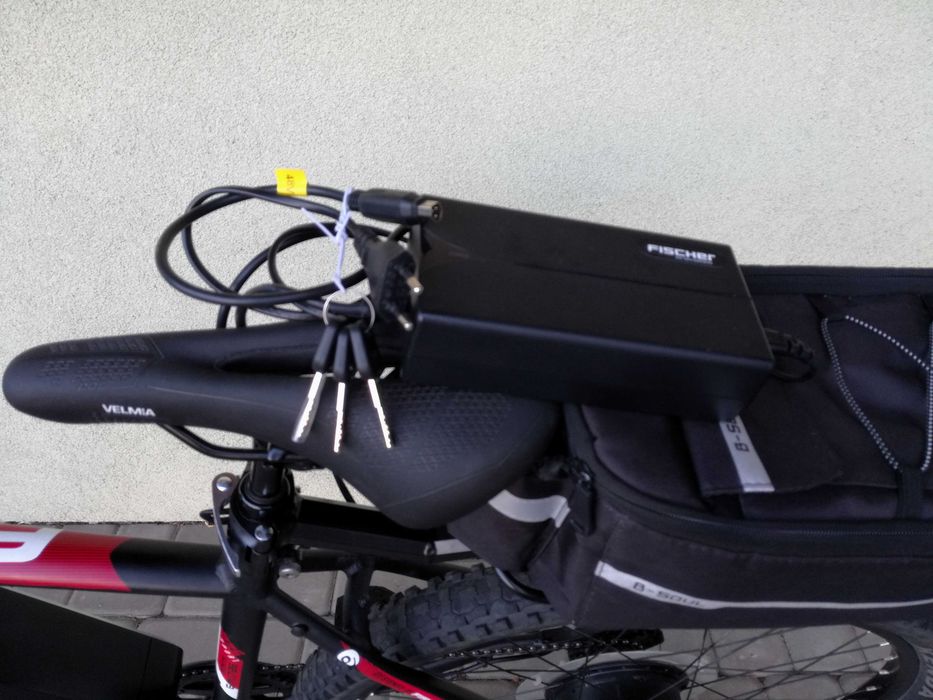Rower trekingowy elektryczny jak nowy