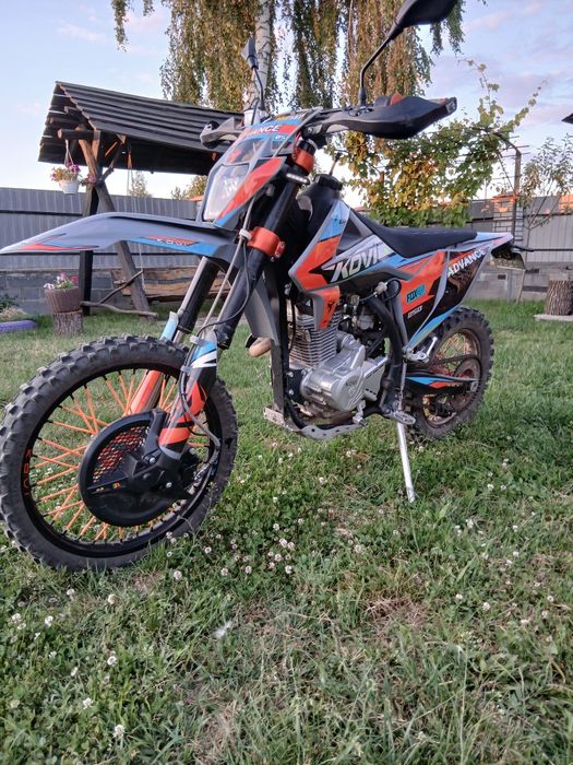 Kovi Advans  250
