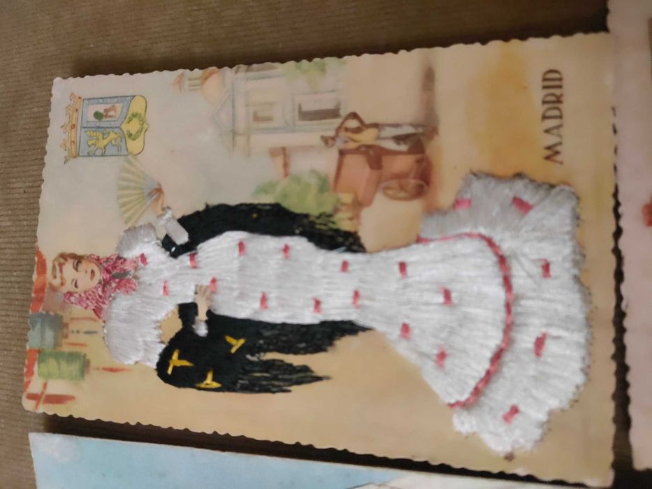 Postais antigos bordados