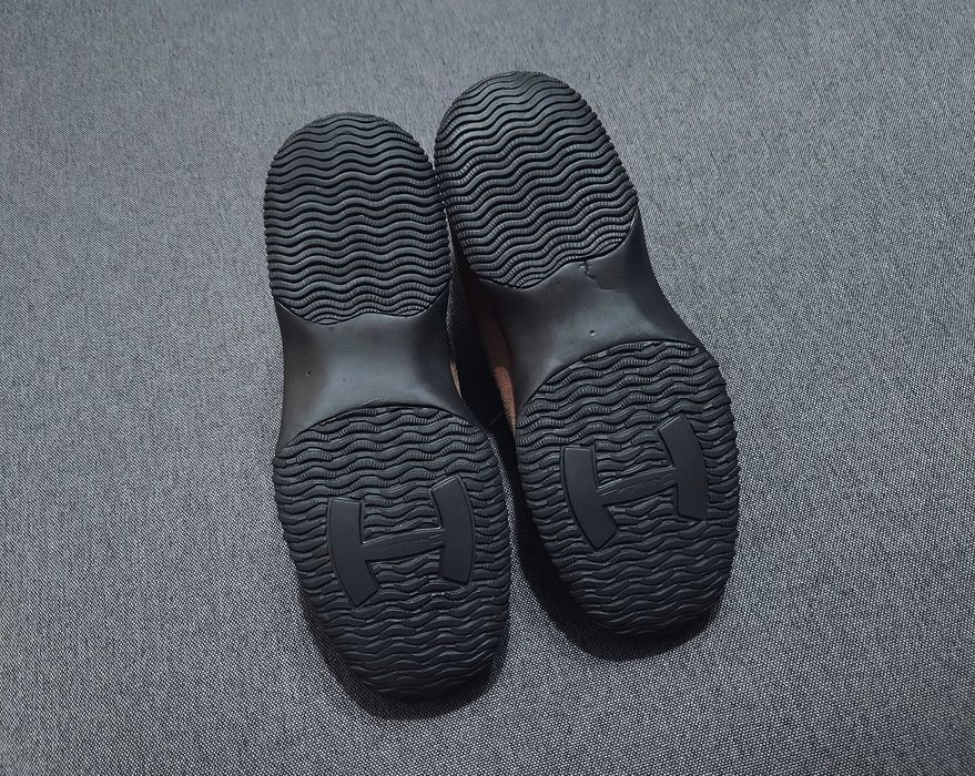 Кросівки  Hogan