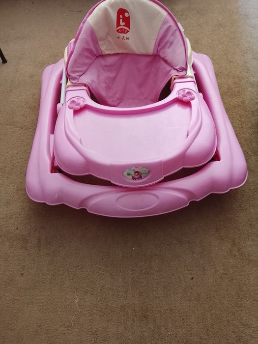 Aranha para bebe aprender à andar