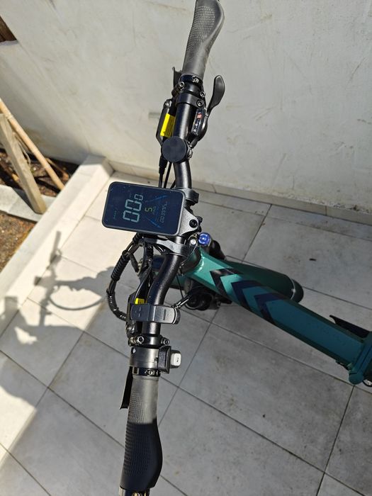 Bicicleta Elétrica Fatbike BTT Engwe, como nova 400 km