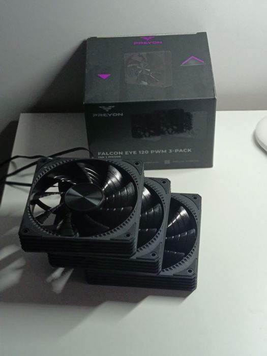 Wiatraki Preyon Falcon Eye 120 PWM 3-pack czarne