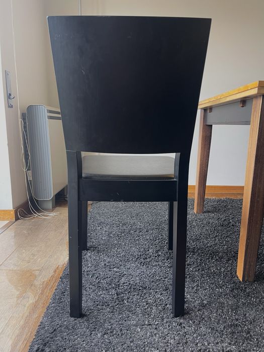 Mesa estensivel e Cadeiras