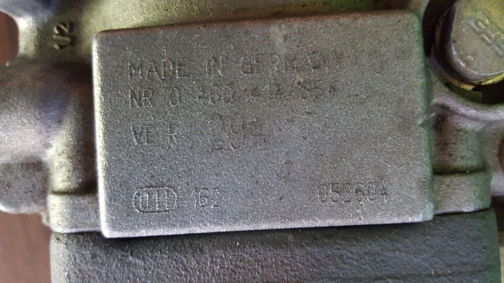 Насос высокого давления BOSCH (IVECO TURBO)