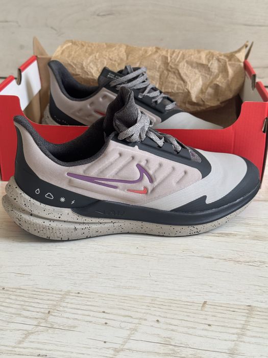Кросівки чоловічі Nike Air Winflo 9 Shield