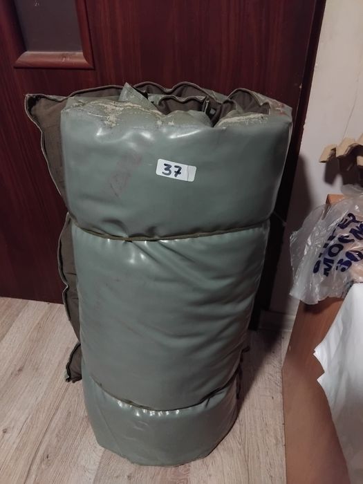 Materac polowy koszarowy karimata wojskowa demobil