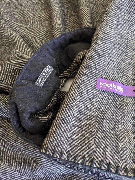 Woolkrafts пончо з натуральної вовни від модного українського бренду