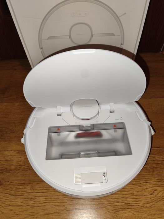 Robot sprzątający myjący Dreame D9 Wi-Fi