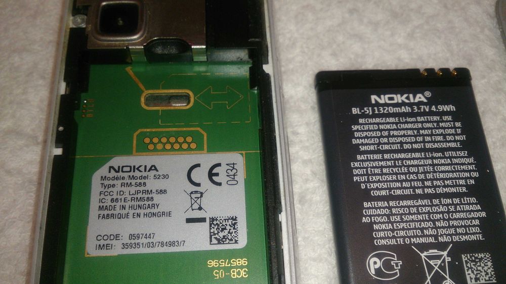 nokia 5230 (optimus/nos) cartão memória de 4GB incluído