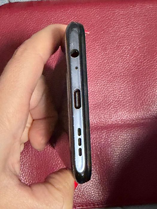 Продам мобільний телефон Redmi Not 10S