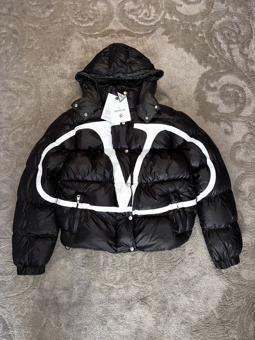 Пуховик moncler valentino монклер валентіно пуховик куртка зимняя пуха