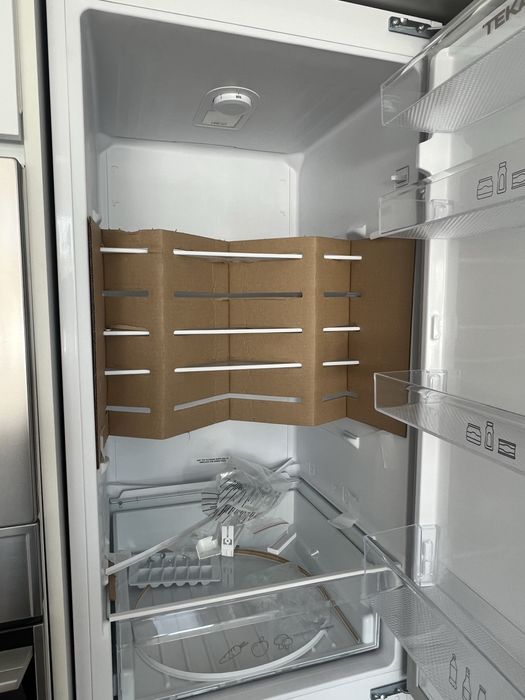 Combinado de Encastre Teka CI3 330 NF (Novo / Nunca Usado)