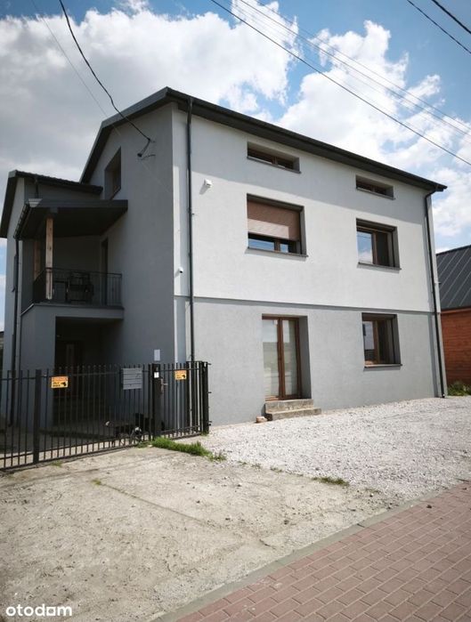 Dom 180 m², działka 13 arów, po termomodernizacji, budynek gospodarczy