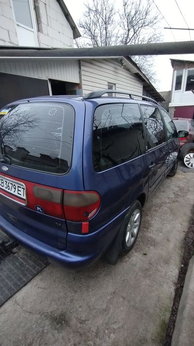 Продам мінівен газ-бензин