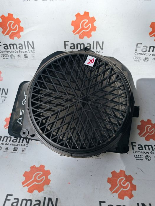 Subwoofer AUDI A4 B8