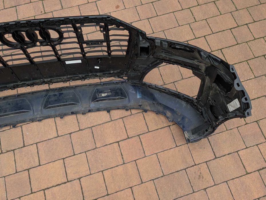 audi Q7 lift 19-  sline 4m s-line zderzak przód oryginał