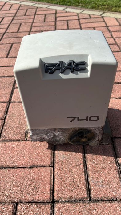 Napęd Faac 740 z elektroniką uszkodzony