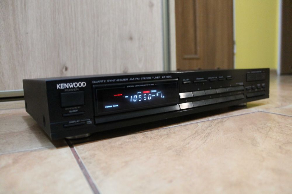Tuner radiowy cyfrowy FM Kenwood KT-660