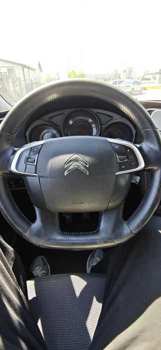 Citroen c4 2013рік 1.6дизель