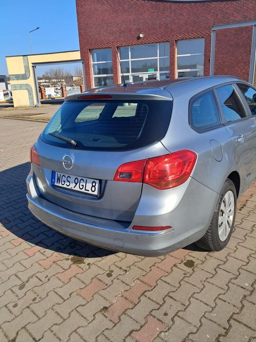 Opel Astra J 1.7 CDTI Combi kombi