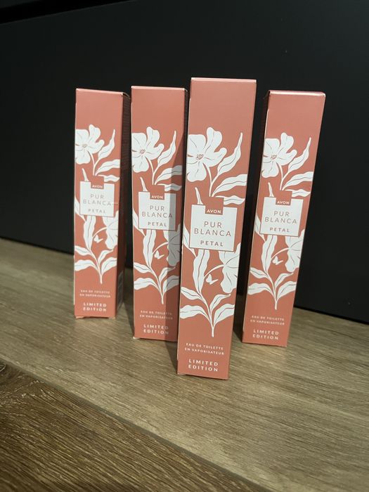 Avon Pur blanca Petal 50 ml nowa