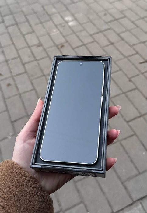 Samsung s25 8/128gb neverlock (ідеальний стан)