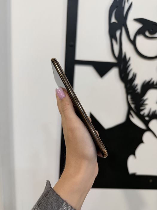 Б/У IPHONE XS Max 64 Gold Neverlock