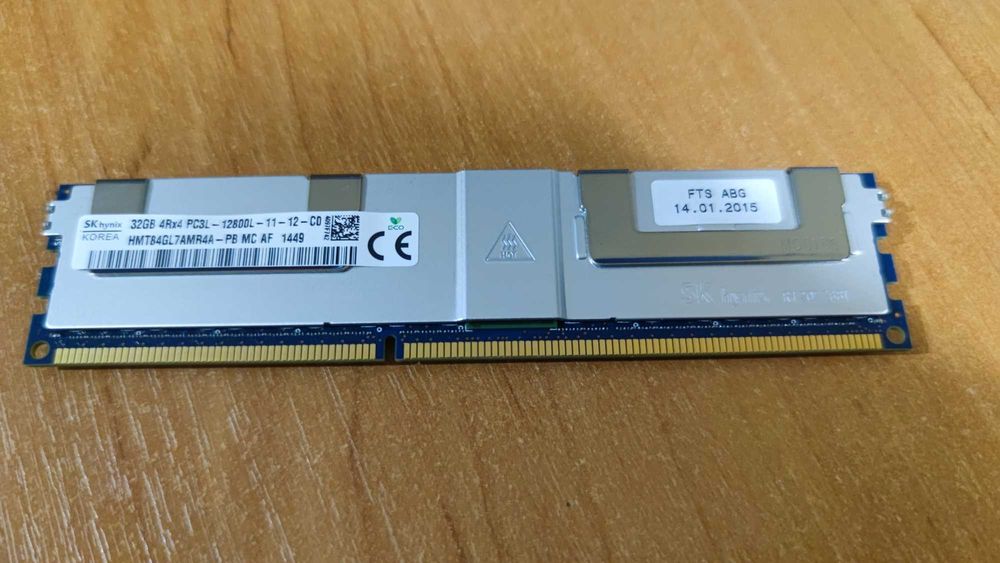 ОЗУ Hynix 32GB ECC Reg DDR3 серверна