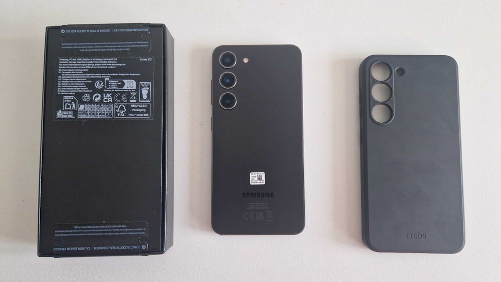 Samsung Galaxy S23 5G 128GB - Preto NOVO