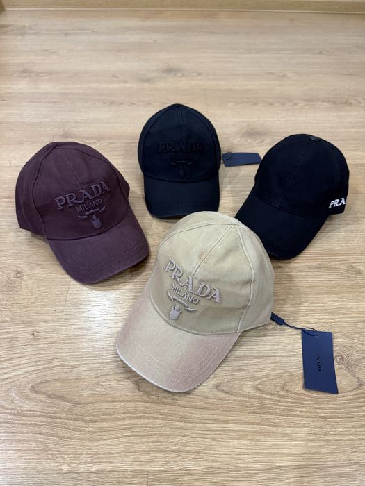 Кепка P прада new collection italia